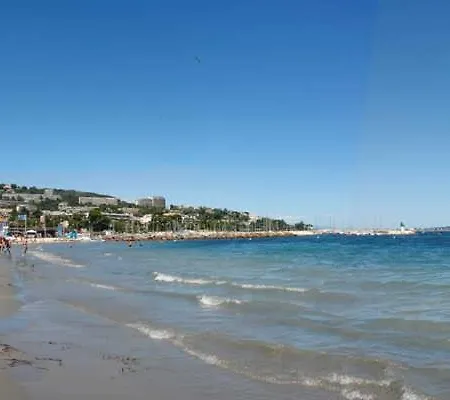Azurenting - T2 La Favorite - Clim - Balcon * Cannes